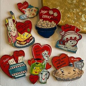 Handmade retro wooden Valentine’s Day decoration ornaments set of 7 glittery